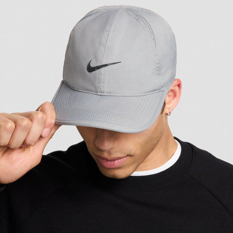 Nike Dri-Fit Club Featherlight Cap (Grey) Nike