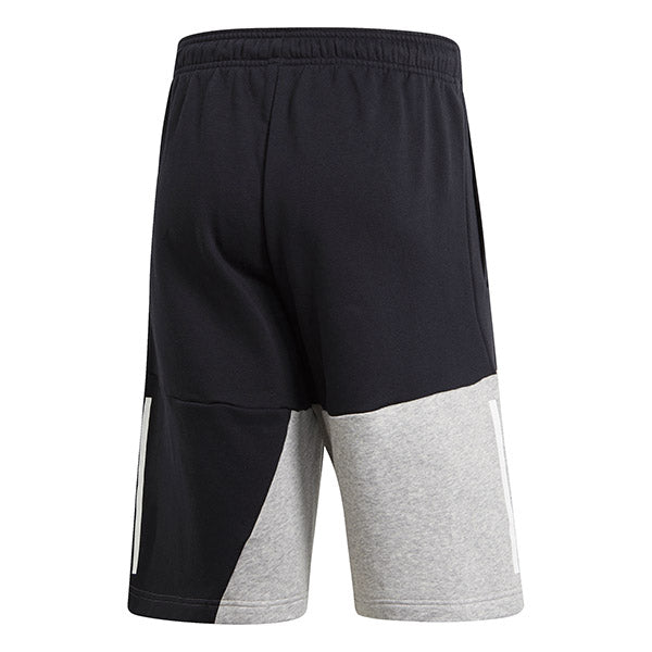Adidas Brand Short (M)