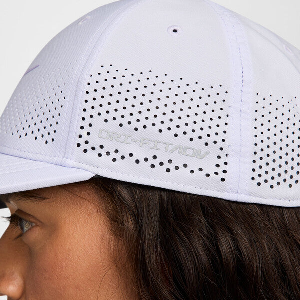 Nike Dri-Fit Advantage Club Swoosh Cap (Amethyst Tint)