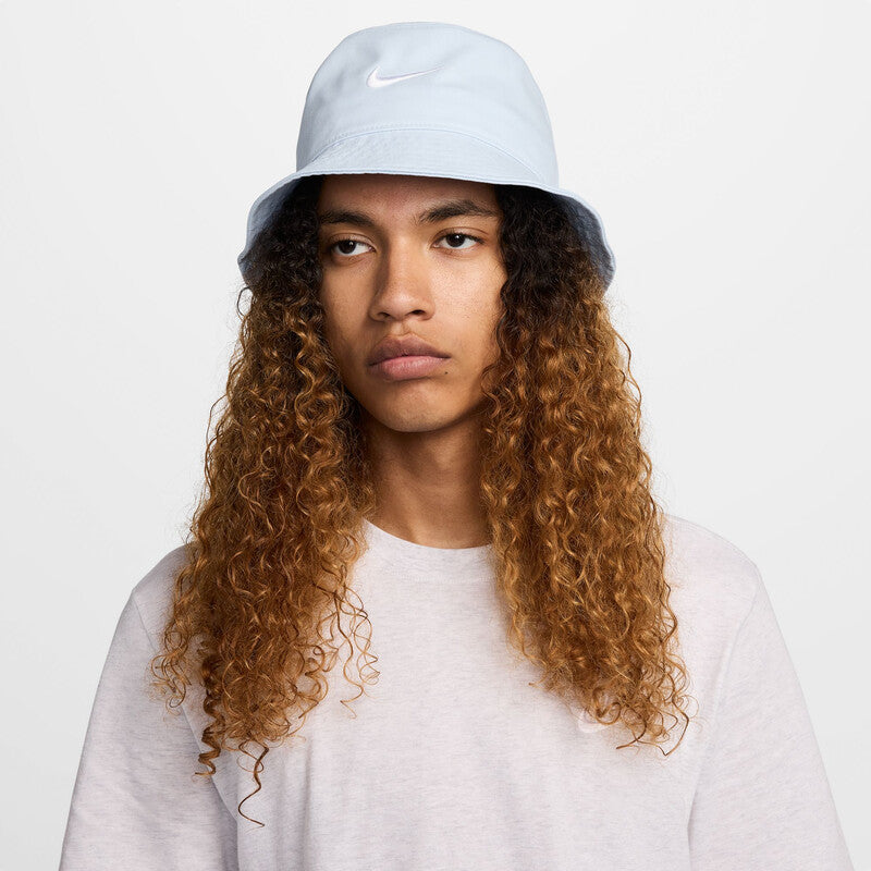 Nike Apex Swoosh Unisex Bucket Hat (Blue Tint) Nike