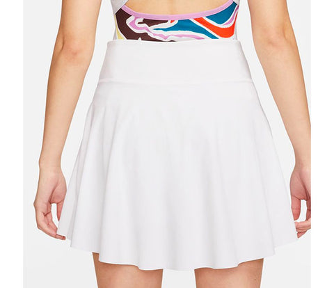 Nike Club Regular Skirt (W) (White)