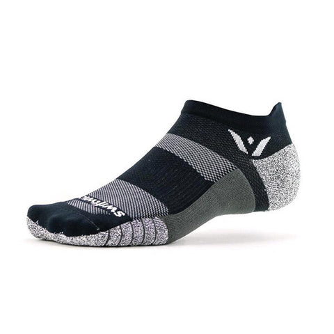 Swiftwick Flite Xt Zero Tab No Show (Black)