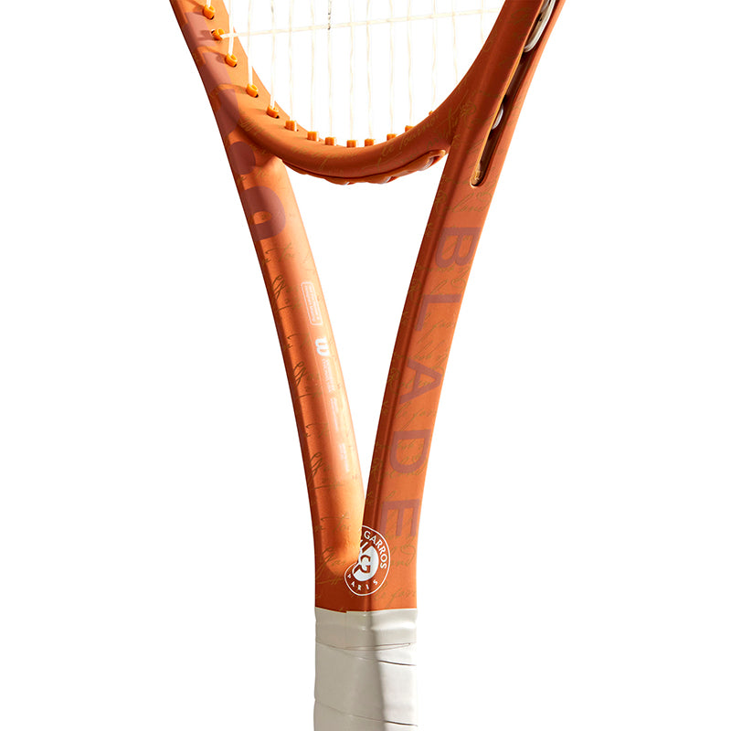 Wilson Blade 98 (18X20) V8 Rg (2022) Wilson