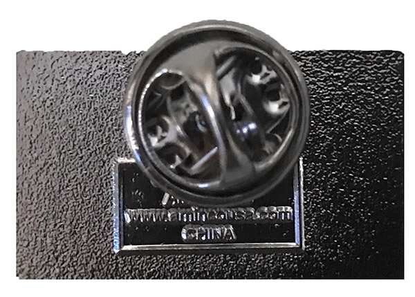 Usta Square Pin