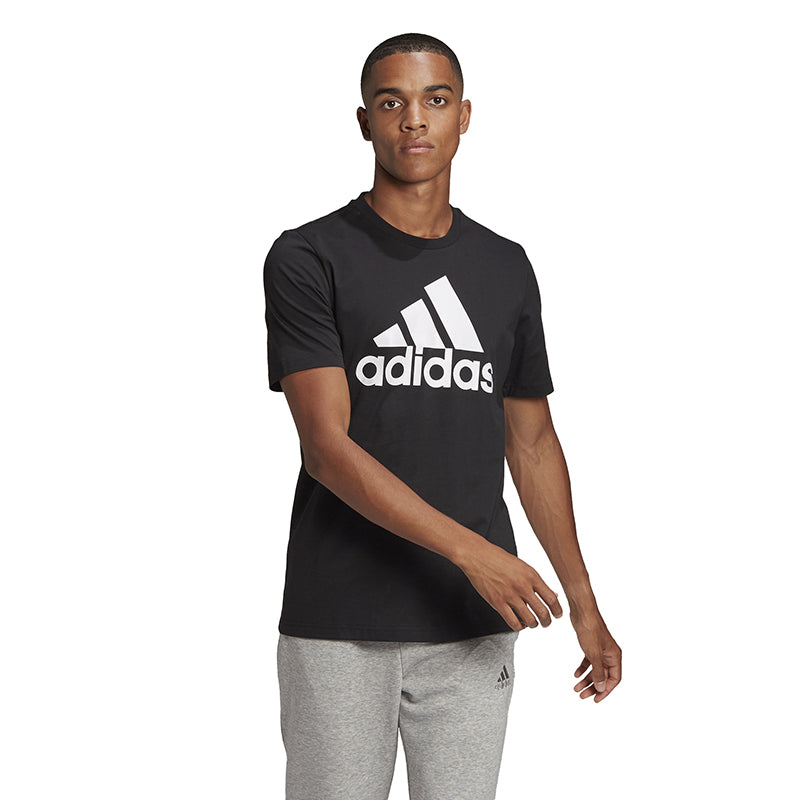 adidas Badge of Sport Essentials Tee (M) (Black) - Tennis Shirt For Men -  Original Adidas Sports Wear